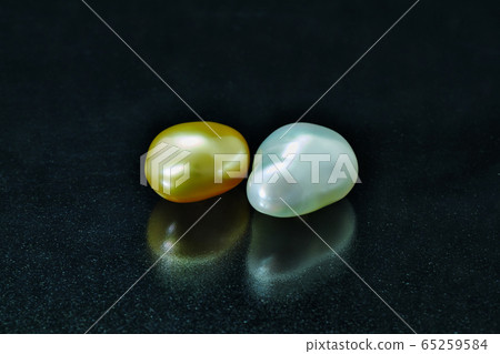 Baroque pearl 2 Baroque pearl 2 65259584
