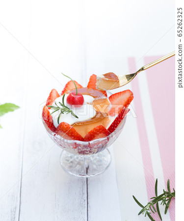 Parfait Pudding Mode Parfait Pudding Mode 65262325
