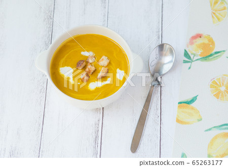 Pumpkin soup Pumpkin soup 65263177
