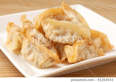 fried gyoza fried gyoza 65263633