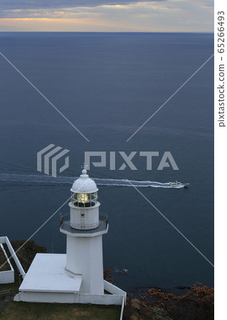 Muroran, Hokkaido Early Morning Cape Chikiu Lighthouse Muroran, Hokkaido Early Morning Cape Chikiu Lighthouse 65266493