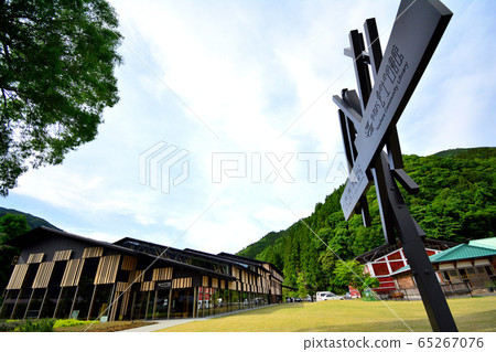 Shikoku Solo Can Touring-Yushara Cloud on the Library 1 65267076