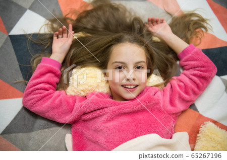 Good morning. I want to play. International 65267196