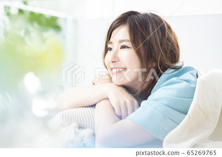 Woman sleep sleep Woman sleep sleep 65269765