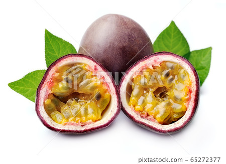 Maracuja fruits. Maracuja fruits. 65272377