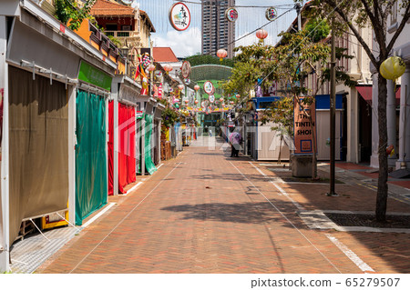 由於新的冠狀病毒流行，新加坡的唐人街變得不那麼擁擠 65279507