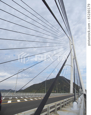 查看從橋上 65280179