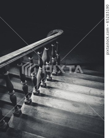 Staircase wooden hand rail Old historical building Architecture details 65283190