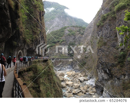 Walking around Taroko National Park 65284076