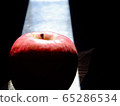 Apple  65286534