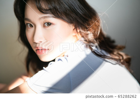 生活方式女性亞洲單畫像 生活方式女性亞洲單畫像 65288262