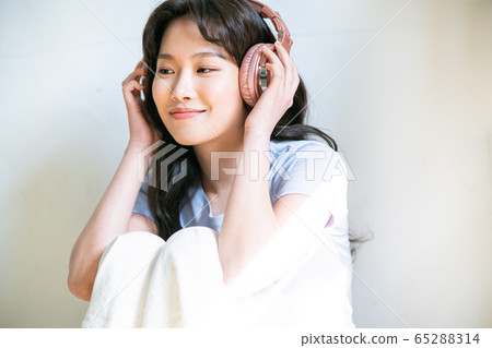 生活方式女性亞洲單畫像 65288314