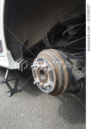 Car brakes (drum brakes) Car brakes (drum brakes) 65288917