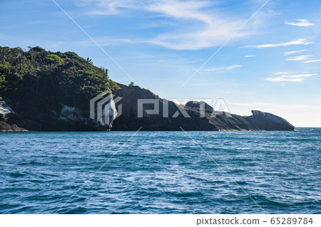西伊豆山島巡遊船遊覽海岸線 65289784