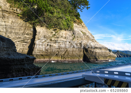 西伊豆山島巡遊船遊覽海岸線 西伊豆山島巡遊船遊覽海岸線 65289860