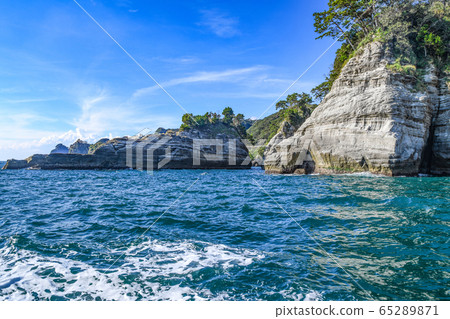 西伊豆山島巡遊船遊覽海岸線 西伊豆山島巡遊船遊覽海岸線 65289871