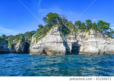 西伊豆山島巡遊船遊覽海岸線 西伊豆山島巡遊船遊覽海岸線 65289872