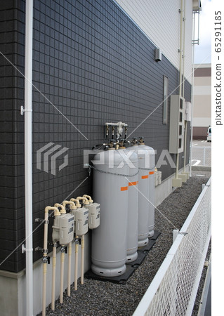 Propane gas cylinder 65291185