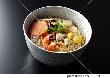 Boiled rice 65291390