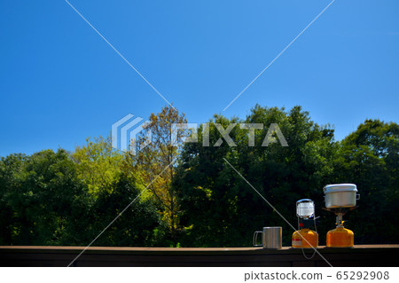Outdoor image, camping equipment, solo gas lantern, gas stove and mug (1) 65292908