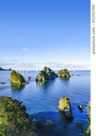 Nishiizu Dogashima Sanshirojima bathing in the morning sun Nishiizu Dogashima Sanshirojima bathing in the morning sun 65293760