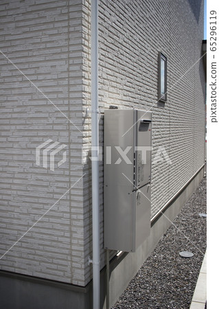 Gas water heater　 65296119