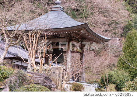 Tsurigane Old bell, Itoshima City, Fukuoka Prefecture 65296853