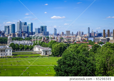 Canary Wharf view from Greenwich Park, London, Canary Wharf view from Greenwich Park, London, 65298385