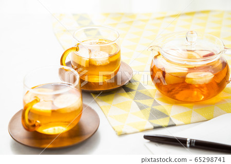 Fruit tea Fruit tea 65298741