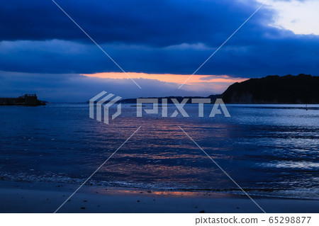 海 海 65298877