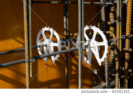 Reinforcement construction formwork spacer beam Reinforcement construction formwork spacer beam 65302161