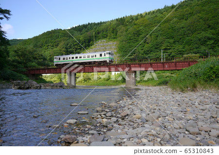 Esashi Line 4174D Kiha 40 series Yunotai-Miyakoshi 1 65310843