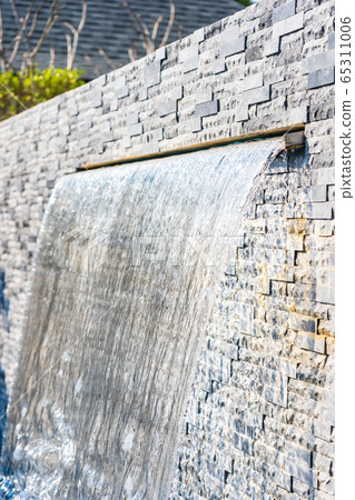 Fountain water decoration outdoor view 65311006