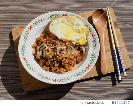 Korean food kimchi fried rice Korean food kimchi fried rice 65311865