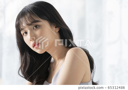 美女女人圖片 65312486