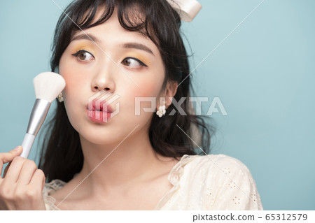 美女女人化妝品 美女女人化妝品 65312579