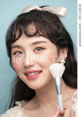 Beauty, woman, makeup Beauty, woman, makeup 65312630