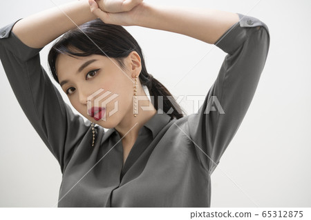 Beauty, woman, cosmetic Beauty, woman, cosmetic 65312875