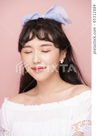 Beauty, woman, youthful Beauty, woman, youthful 65312884