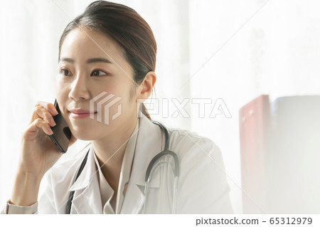 Business, woman, hospital Business, woman, hospital 65312979