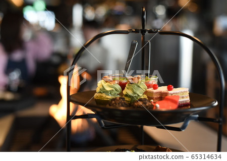 Afternoon tea  65314634