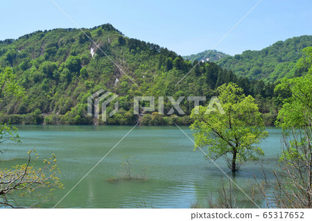 荒澤大壩縣內最大 荒澤大壩縣內最大 65317652