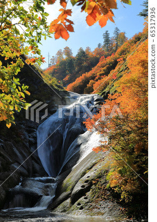 托託山谷的秋天 65317936