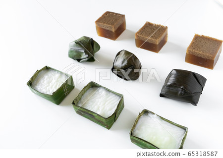 Malaysian food. chocolate jelly, kuih koci, and Malaysian food. chocolate jelly, kuih koci, and 65318587