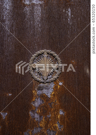 Door in cemetery tomb Door in cemetery tomb 65320150