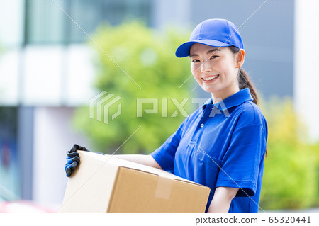 Female working courier service moving 65320441