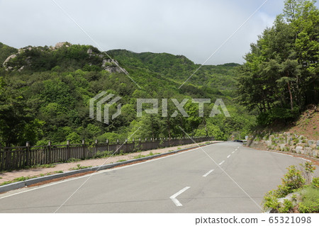 Gyeongnam, Hapcheon, Hwangmaesan Gyeongnam, Hapcheon, Hwangmaesan 65321098