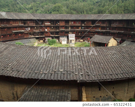 遊客不去的中國土樓圖畫書土樓 65322431