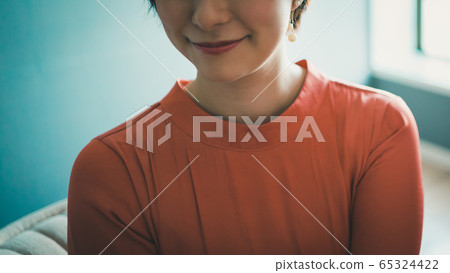 female, females, lady 65324422