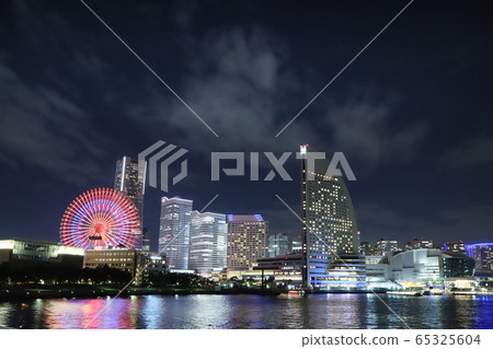 Minato Mirai Yokohama 65325604